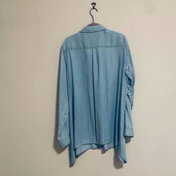 Zac & Rachel L Light Blue Tunic - Picture 2 of 3
